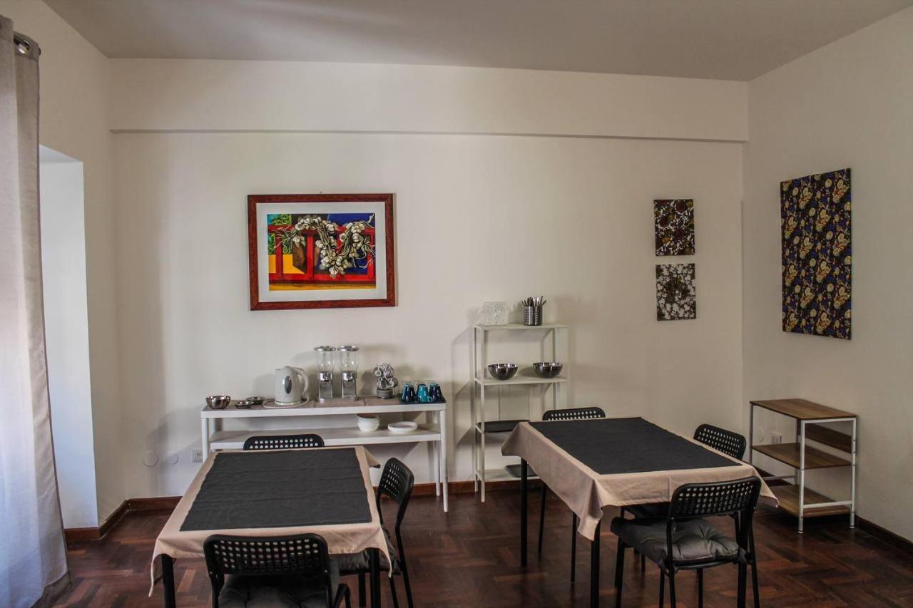 Alexander House Hotell Palermo Exteriör bild